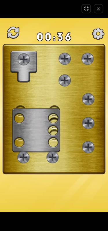 The deadly trap where a swinging metal plate blocks empty screw holes